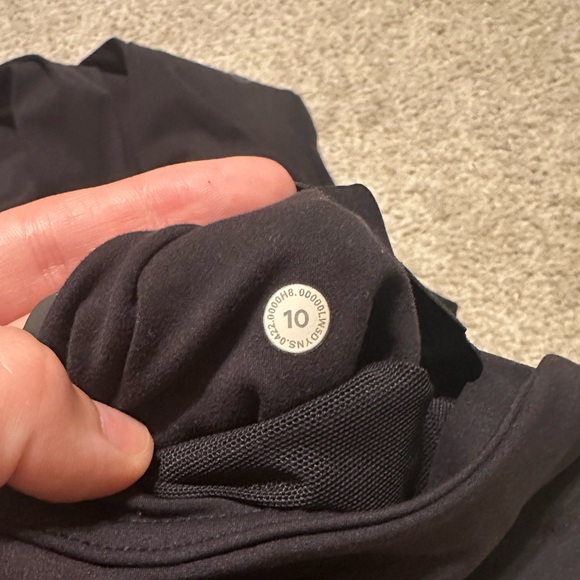 Lululemon Base Pace High-Rise Running Tight 28" - Picture 3 of 3